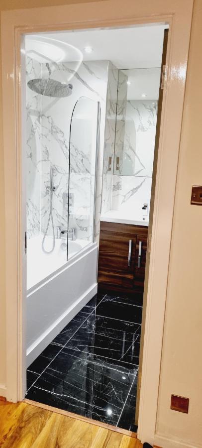 Double King Suite, Canary Wharf Waterfront Londen Buitenkant foto