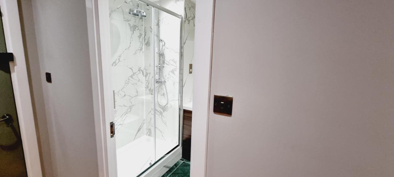 Double King Suite, Canary Wharf Waterfront Londen Buitenkant foto