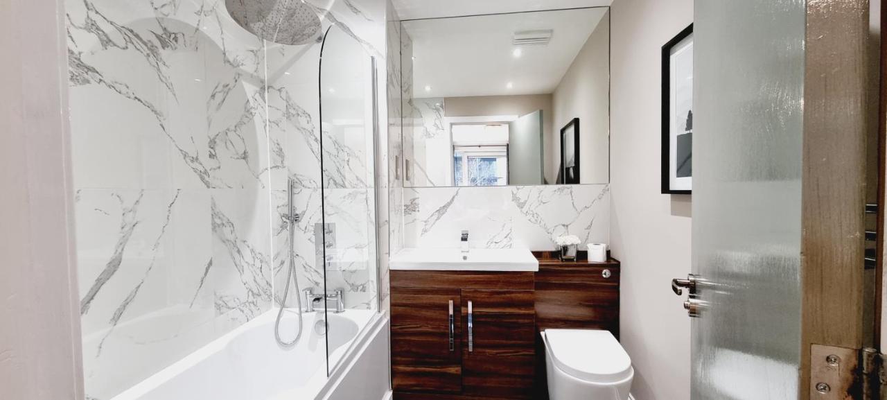 Double King Suite, Canary Wharf Waterfront Londen Buitenkant foto